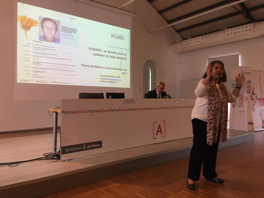 Jornada: 'Nuevos retos de los servicios sociales: la atención centrada en la persona (Palma de Mallorca)' Clarisa Ramos-Feijoó en la jornada Atenzia de Palma de Mallorca
