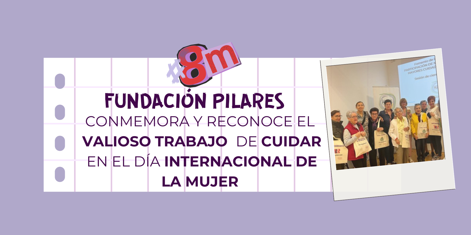 Cartel Fundación Pilares con texto sobre comunicación social y fotografía de grupo en evento